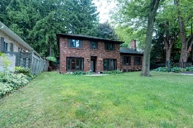 For Rent - 1 Bed 1 Bath Upper House Image# 5