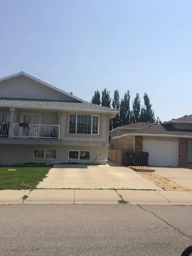 2 BEDROOM TOP FLOOR DUPLEX WEST LETHBRIDGE FOR RENT- AVAILABLE Image# 1