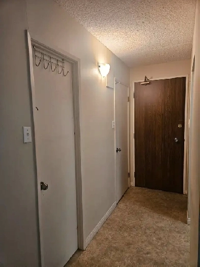 Osborne Village 1BR – $1,184 All Utilities   Parking (Oct 1) Image# 9