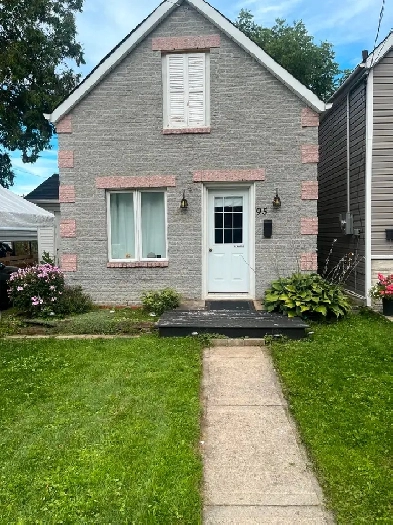 House for rent in Smiths Falls Image# 1