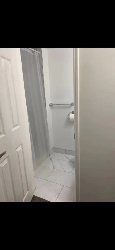 Privet washroom Image# 2