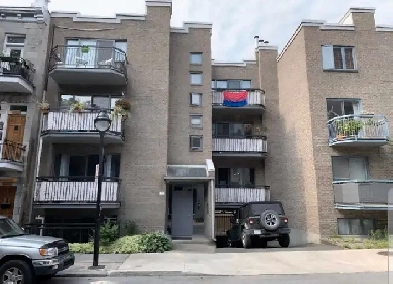 Condo 4 1/2 Montréal Centre ville Image# 2