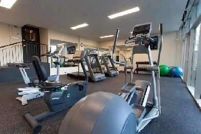 lease take over 175 bronson ave apt in centre town west Ottawa Image# 5