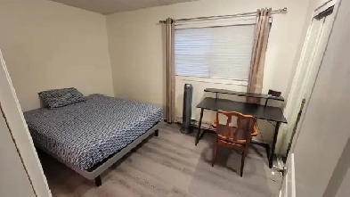 Semi-Furnished 1Bd with Ensuite Bathroom in 2bd/2bth apartment Image# 2