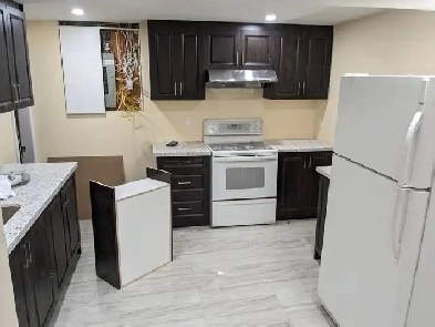 3 Beds – 2 Bath – 3 Parking, Lower Unit Rent in Brampton - $2800 Image# 6