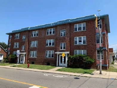 1 Bdrm Student Rental - McMaster - Westdale Image# 4