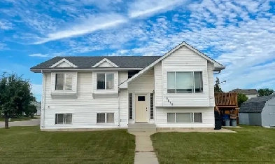 Bi-level house for sale in Dumasfield Image# 2