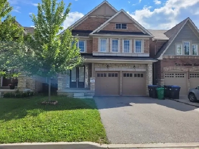 4 Bedroom House Rental in caledon/Brampton Image# 5
