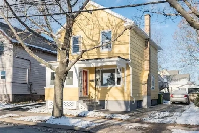 Room for rent in Hfx North end shared house Image# 1