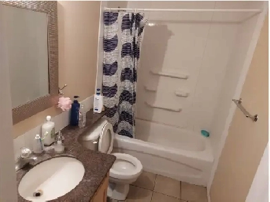 Room For Rent (P $ T) Near University Station & Uof C Image# 1