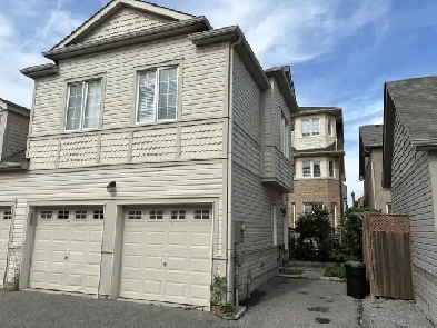 1 BR COACH HOUSE FOR LEASE NEAR MARKHAM/STOUFFVILLE HOSPITAL Image# 1