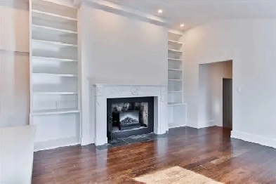 Bright & Modern Beachside Living (2bed2bath1parking) Image# 1