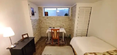 Furnished bedroom in 2 bedroom basement,Richmond Hill , ON Image# 1
