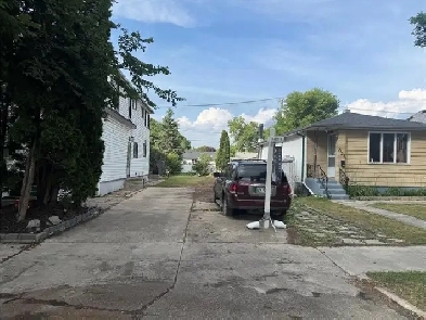 Builder Lot for Sale in West Kildonan Image# 1