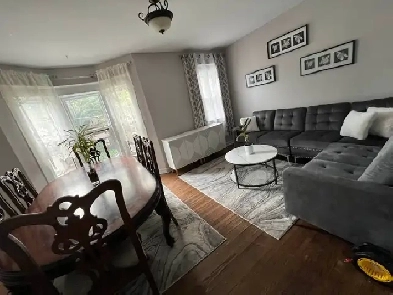Looking for 2-guys to share this furnished 3-bedroom  apartment Image# 9