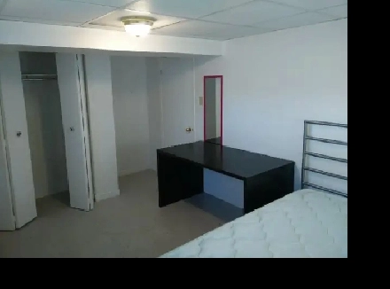 A room with a private bathroom available for a female student Image# 3