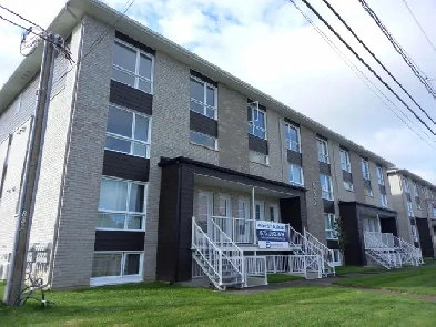832 MALONEY EST - 2BED - GATINEAU 1 Month Free | 1 Mois Gratuit Image# 5