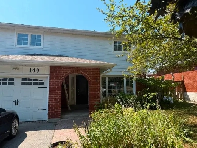 House for Rent - 4 Bedroom 2 Bathrooms Image# 4