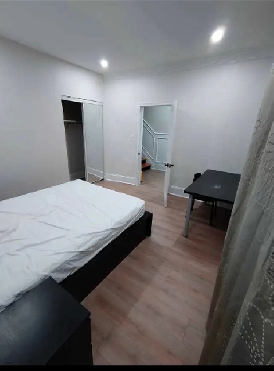 room for rent Image# 1