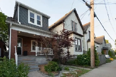 Spacious 3-Bedroom Detached SFH with Partially Finished Basement Image# 8