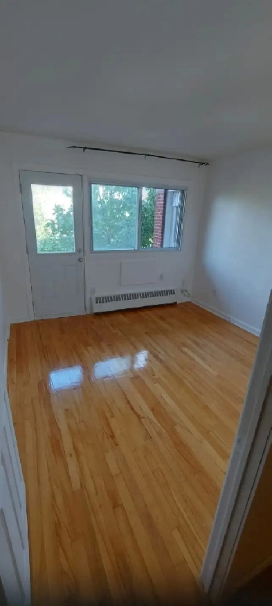 4 1/2 apartment for rent /appartement a louer (Lachine) Image# 1