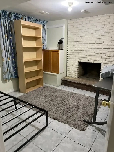 Main Floor and Basement Rooms available near UTSC & Centennial Image# 1
