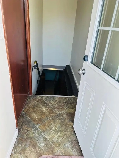 Rent basement Image# 2