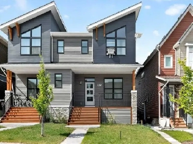 Luxury affordable 3 den bedroom House Image# 3
