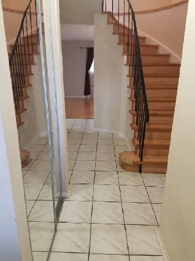 Rooms for Rent Near Humber College North Campus - Available NOW! Image# 1