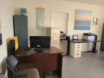 Office for Transfer – $615   tx (all included) Image# 2