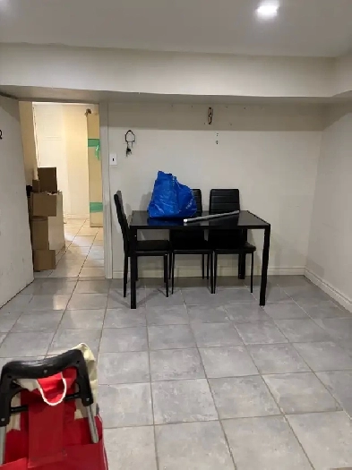 bachelor apartment Image# 1