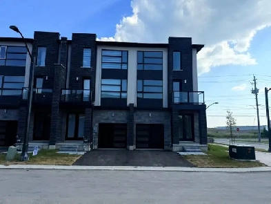 Brand New 4-Bed  3 Bath Townhouse in Welland. Image# 1