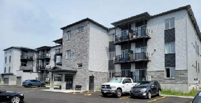 1 & 2 BED - Russell Image# 2