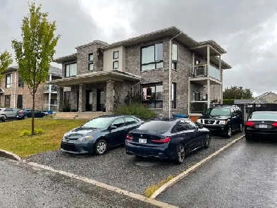Grand CONDO à vendre 9726 Rue Camomille Québec Image# 10