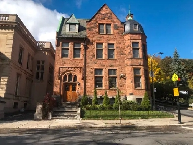 Golden Mile Downtown/Elegant 2 Bdrm furnish Condo $2585/m Sept 1 Image# 1