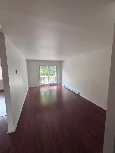 5 1/2 for Rent in Ville Saint-Laurent Image# 9