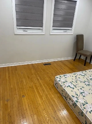 ROOM FOR RENT Image# 2