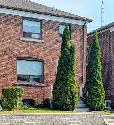 Room for rent $850 Amazing location Image# 8