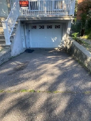 Studio à louer - 1000$ par mois Image# 4