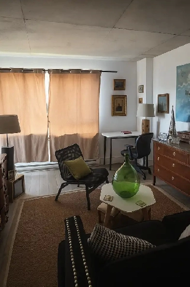 Lease Transfer Opportunity: Modern 2-Bedroom Apartment Image# 16