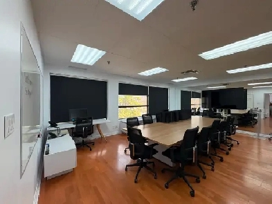 Bright & Spacious Boardroom with Break Out Area Image# 1