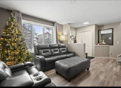 House- For Sale Image# 2