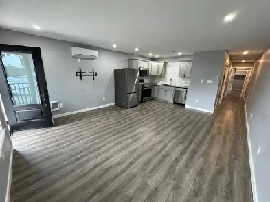 Beautiful 2 bedroom 2 full bath duplex Image# 1