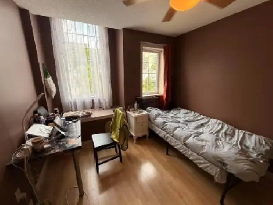 Room for rent Image# 2