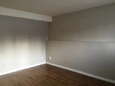 Utilities Included! 2 Bed self contained ensuite washer dryer Image# 1