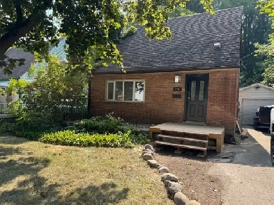 3 bedroom house near Western University! Image# 6