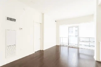 Master bedroom available in downtown toronto Image# 1