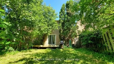 3 1 Bedroom Detached House @ Bayview & John Image# 4