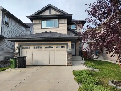 NEW HOME IN WEST EDMONTON GRANVILLE BY SCHOOL AND PARK FOR RENT! Image# 1