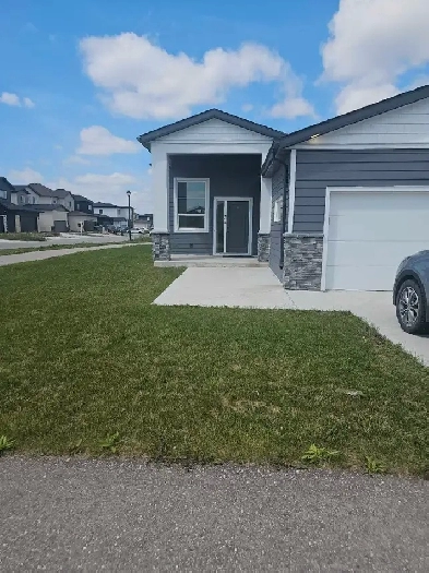 3 bedroom house for rent in selkirk Image# 9
